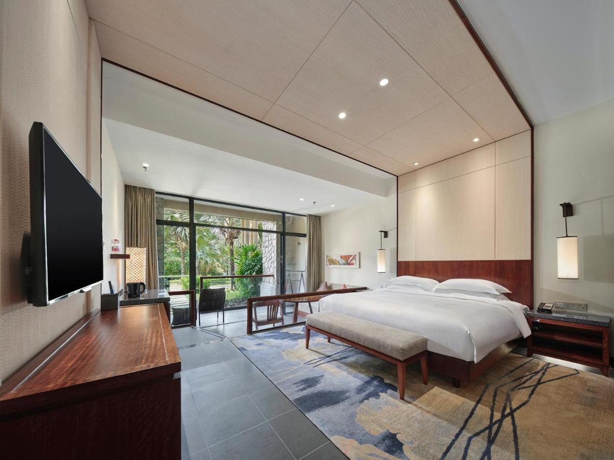 Hilton Sanya Yalong Bay Resort & Spa Luaran gambar